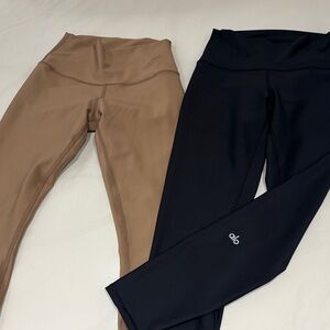 ALO Yoga Dual-Tone Black and Brown Leggings